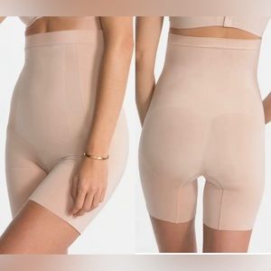 ☑️Spanx OnCore High-Waisted Mid-Thigh Shorts in Soft Nude #SS1915